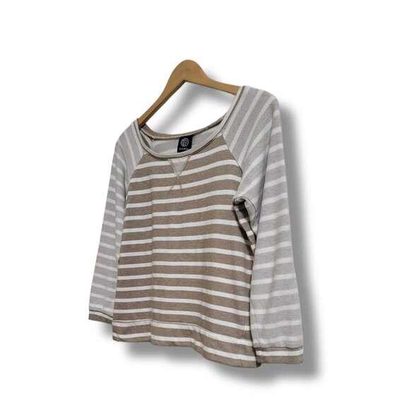 🌿Bobeau Womens Medium Beige White Striped 3/4 Sleeve Distressed Sweater-Cute! - Picture 4 of 9